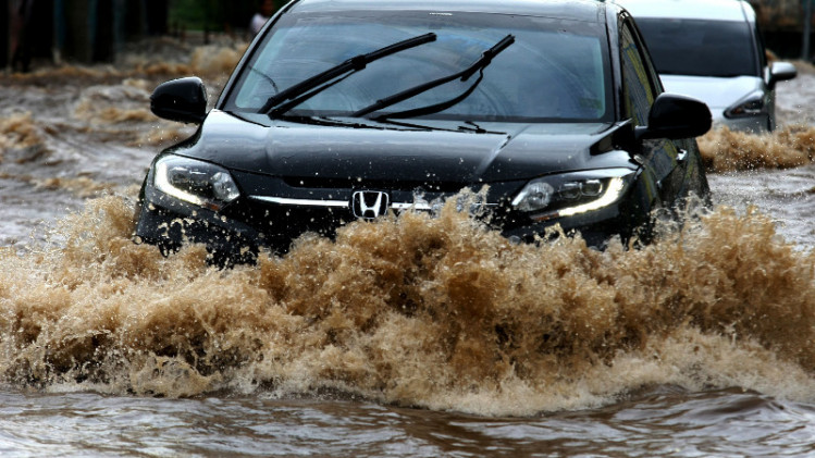 Penyebab Klaim Asuransi Akibat Banjir di Tolak