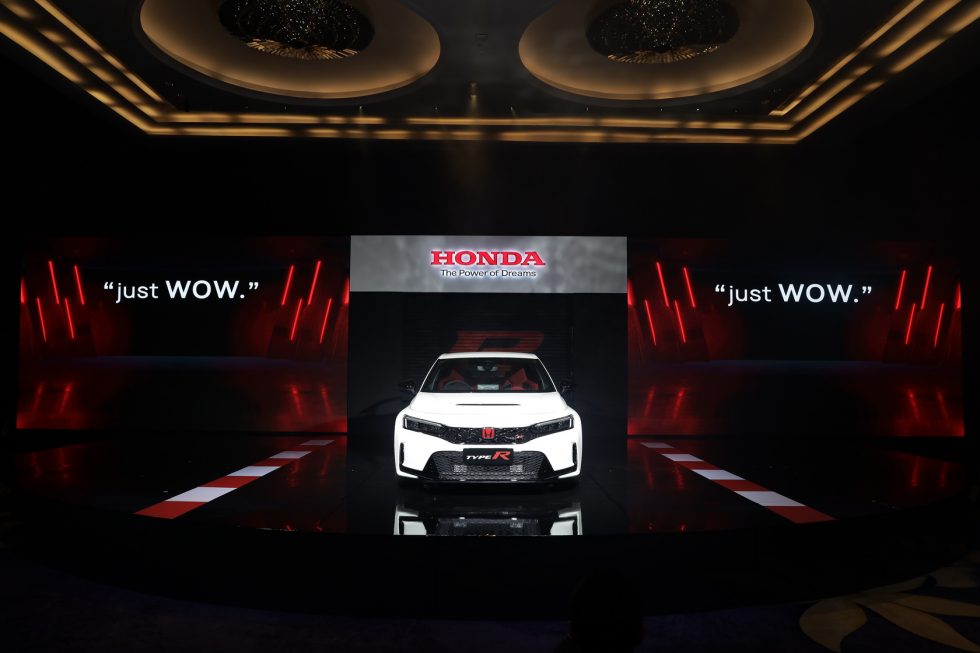 ALL NEW HONDA CIVIC TYPE R MELUNCUR DI INDONESIA, CIVIC TERCEPAT YANG PERNAH DIBUAT