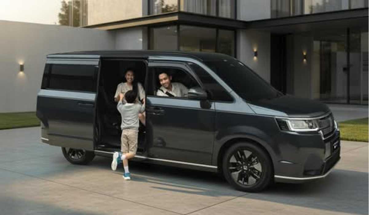 Mobil Kesayangan Mulai Terasa Beda? Cek Jadwal Perawatan Berkala Biar Nggak "Jajan" Sembarangan!